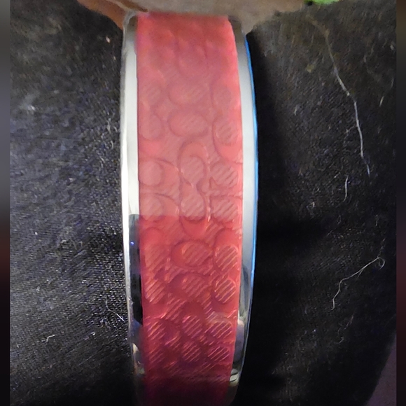 Coach Women's Scout Iconic Mini Bangle in Burgundy w/silver. - Picture 8 of 10